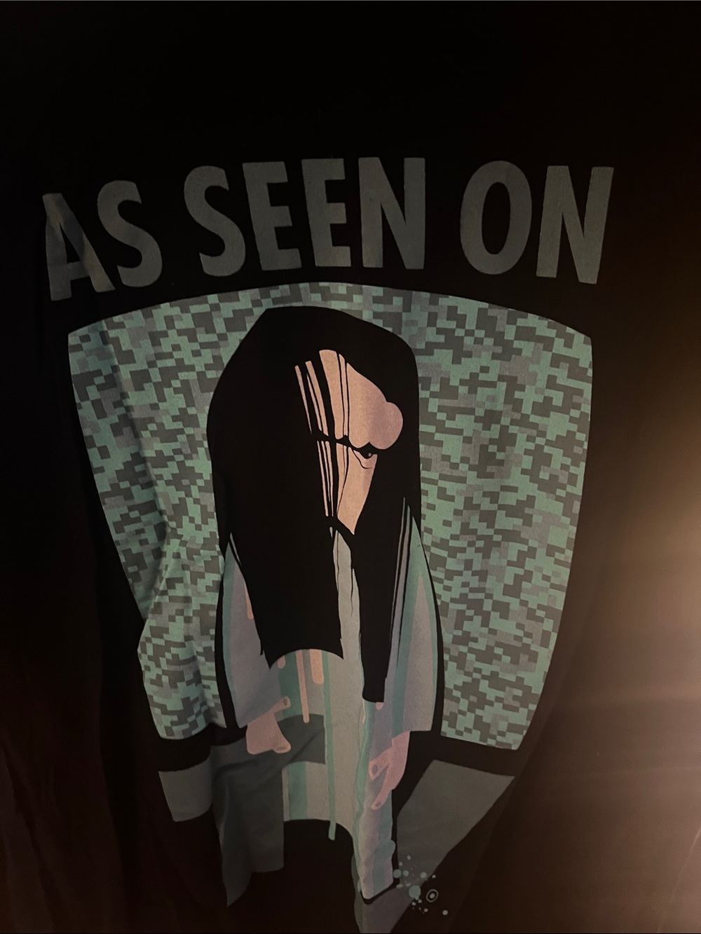 Johnny Cupcakes The Ring Girl in TV Tshirt